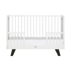 Kidsmill Lars Babykamer -Kindermeubelwinkel lars ledikant wit zwart 70 x 140 cm peuterzijde 2 1aa0