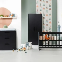 Europe Baby Nova Babykamer Zwart | Bed 60 X 120 Cm + Commode